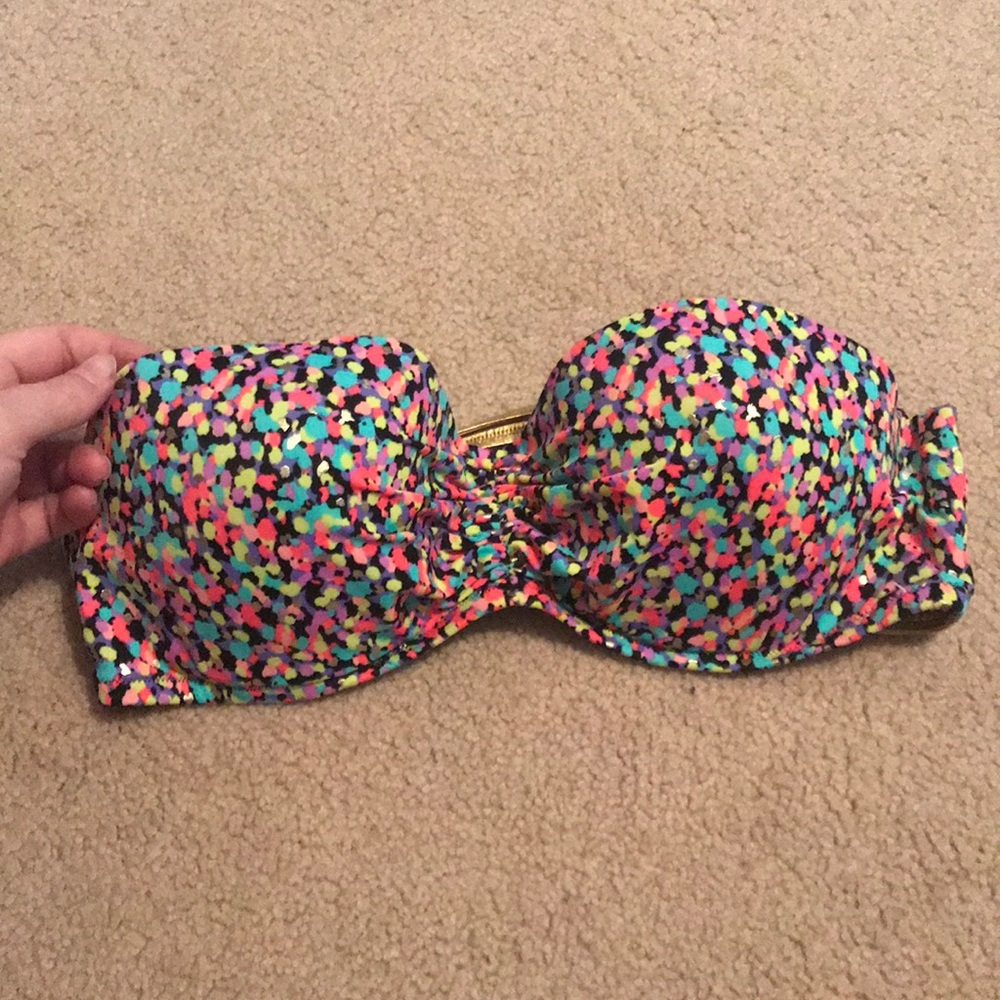 Bikini top